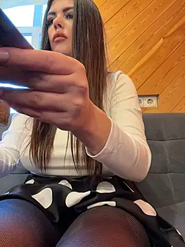 AmelliaDiamond - Caresses pussy 🔥🔥🔥slup boobs