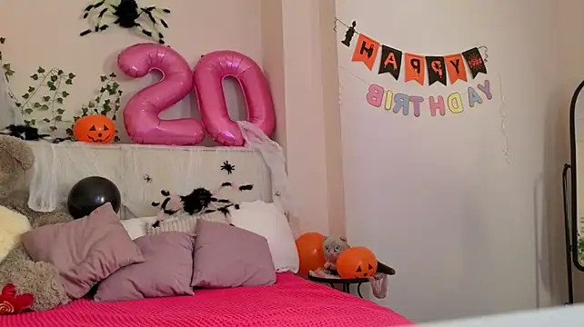 Charlotte_Stee