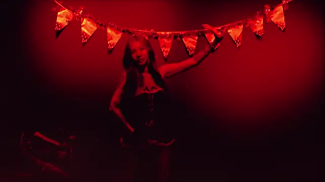 Moon-Velvet - 🔥✨Twerk with chair✨🔥