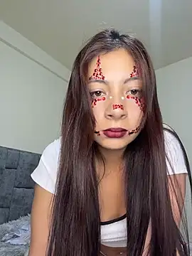 Karlee_Grey1 - Fingering girl Pennywise
