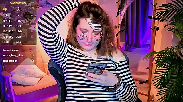 Fairy_tara - Show panties