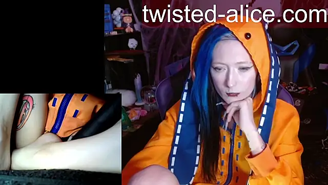 Twisted_Alice - spanks