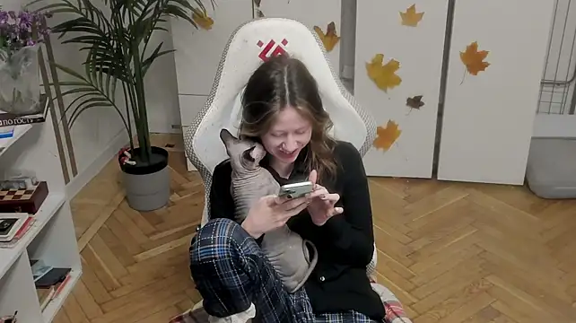 Silly__Milly - play oil tts