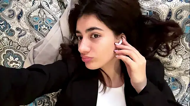 Ledi_Asthik - shake my boobs