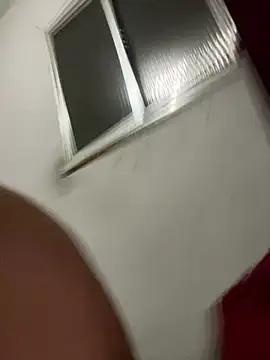 Brancabb - Gozando com dildo+gemendo+anal