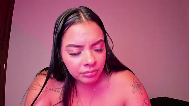 Amaranta_carey - Camaltoe + rub pussy x3min