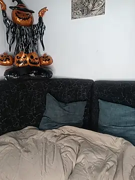 Lovely_kitt - Rub Pussy 🍓+Doggy 10 Spanks🔥