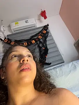 Shara_dreams - try to get my pussy wet🎇🎇