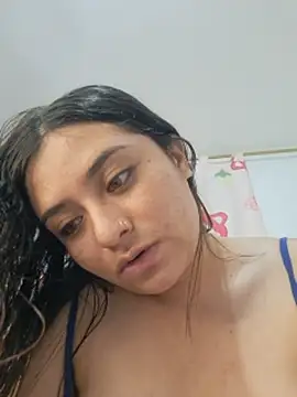 CHLOE_02