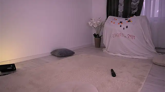 KendallJoyceX - touch my pussy 💦😻 make her wet