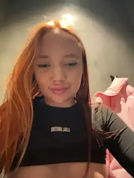 LisaCatt - play with nipples by licking fingers
