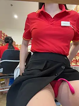 Sneaky_Cumshoot - Sneaky cumshoot at the mart
