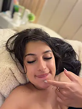 Mia_arabs - Show my ass