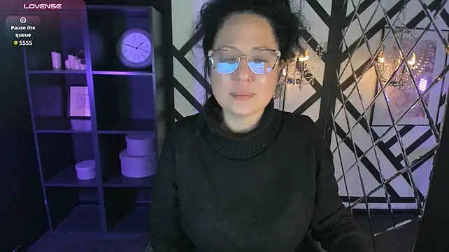 Anita_Muse - Lick fingers with cute face