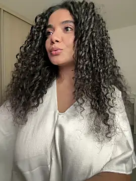 Curlyierr - DOGGY STYLE + SPREAD ASS
