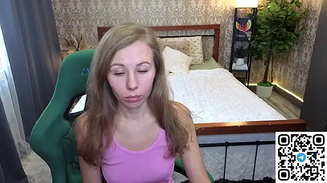 Lill_Ana - now take off your panty
