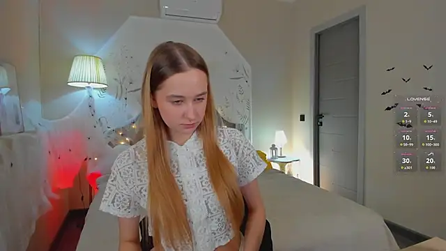 Sweett_Monica - play tits in top