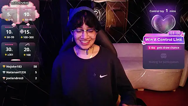 Lili_Gomez_ - CUM UN MY FACE