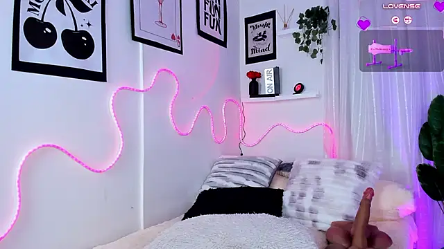 Samii_Evans - ahegao + play boobs