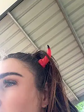 Aus_queen - Finger pussy public cum