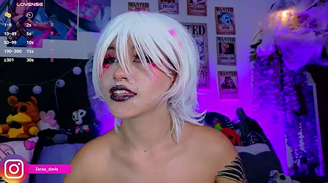 Zaradavis - Hush in my asshole and lush in my pussy