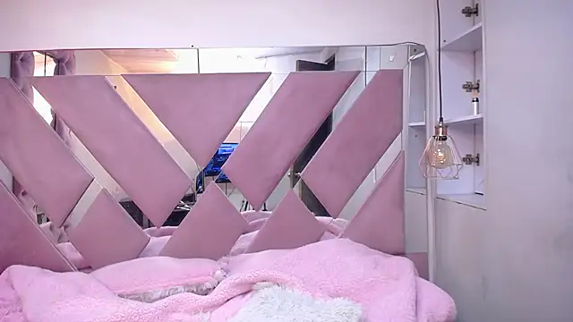 Luisamorety - ANAL BIG DILDO HARD