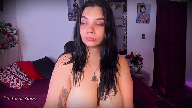 Victoriaasaenz_ - RIDE DILDO AND CONTROL TOY
