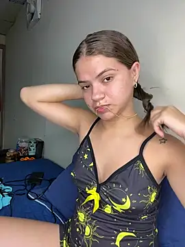 PaigeJayden - drink beer