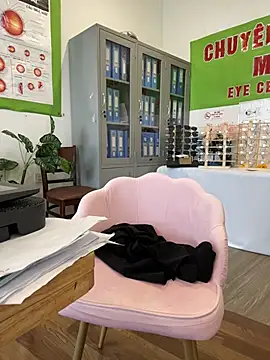 Sneaky_Cumshoot - Intern is masturbating in ophthalmology