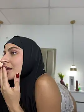 Aisha_k - 2 fingers in the vagina