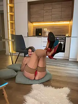 KiraRoxxxx - IF YOU WANT ME TO CUM