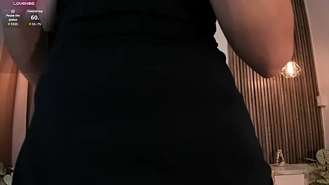 AntonellaParis1_ - Lift your dress and show us your buttock