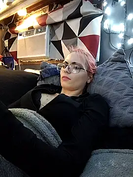 LunikaCorpse666 - Top Gifter earns a Free vid up to 30mins