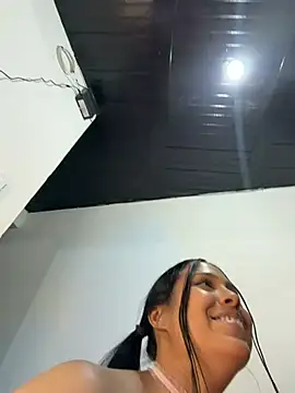 Littlee_Lucy - Sucking penis