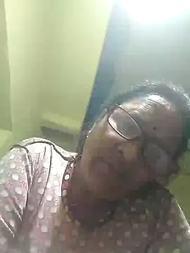 HotLoomaraj29