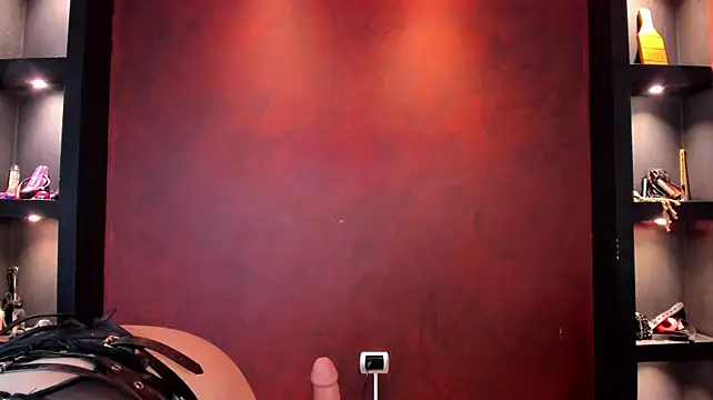 IsabelBathory - X20 spank in tits with wooden