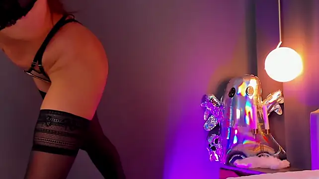 NicolleStark - oil that ass