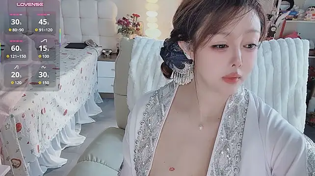 Youzi_666 - 你不要紧张，我又不是什么好人（戴乳夹摇奶子）、