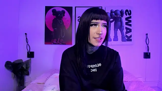 Kat_VonDe - Spit boobs🍒