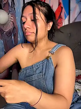 Im_Little - naked 🥵🥵😈