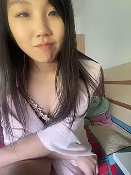 Xinxin888_ - 精油抹胸诱惑2分钟
