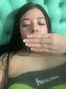 DulceAngelica - Colita en 4