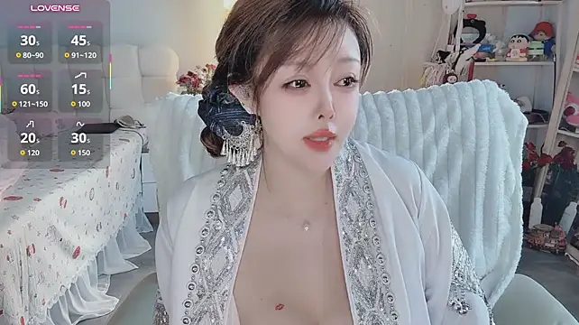 Youzi_666 - 你不要紧张，我又不是什么好人（戴乳夹摇奶子）、