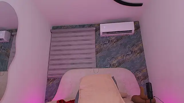 Sw_ariel - PUT LOVE OIL ON YOUR BIG ASS🍑