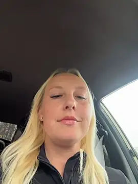 MerlinDave - Finger pussy/naked 😋😋✌️🥵