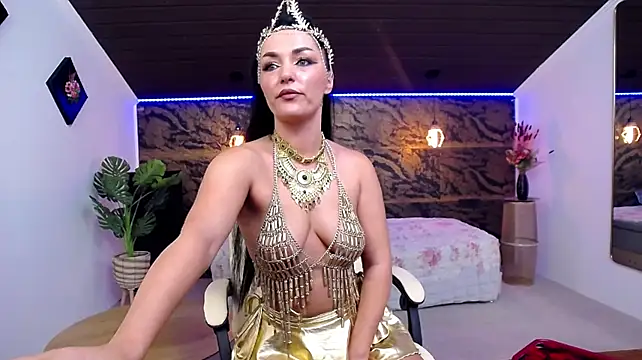 MeganFoxiyyy - Your goddess deserves some pleasure