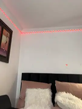 Kattaleya14 - PLAY LICK AND SUCK MY NIPLES