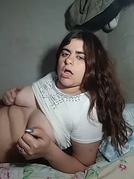 CherryRabitt - Me saco remera 🥵😈