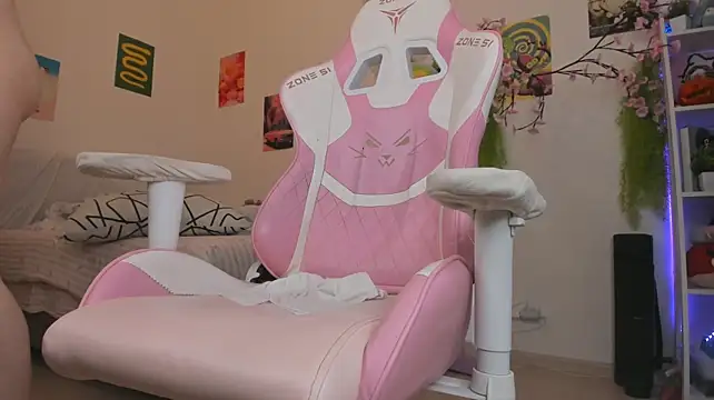 Mia_WaterFall - MAKE ME SQUIRTT
