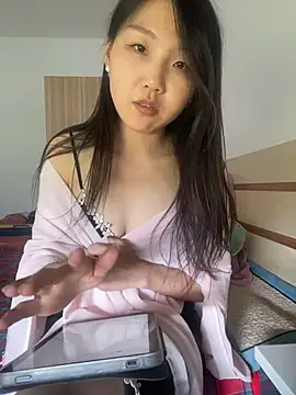 Xinxin888_ - 精油抹胸诱惑2分钟